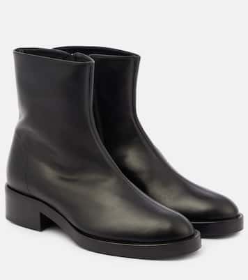 Leather ankle boots | CO