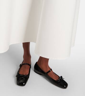 Romance Bow patent leather Mary Jane flats | Valentino Garavani