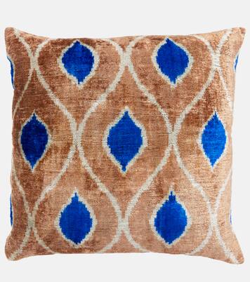 Silk velvet cushion | Les-Ottomans