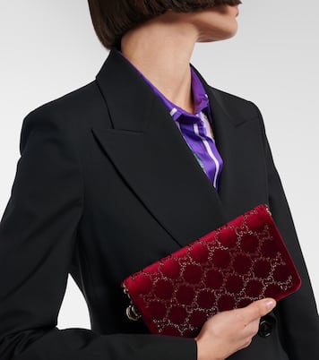 Portafoglio in velluto GG Crystal con catena | Gucci