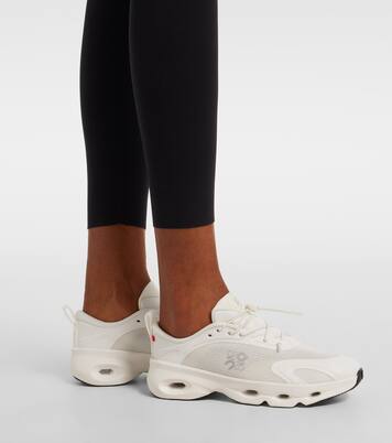 x On Cloudsolo running shoes | Loewe