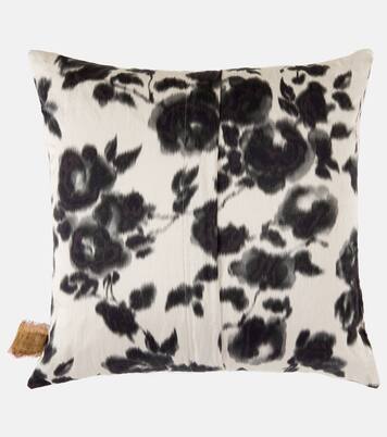 Freesia cushion | The House of Lyria