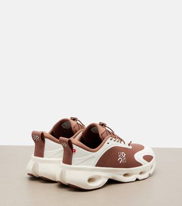 x On Cloudsolo跑鞋 | Loewe