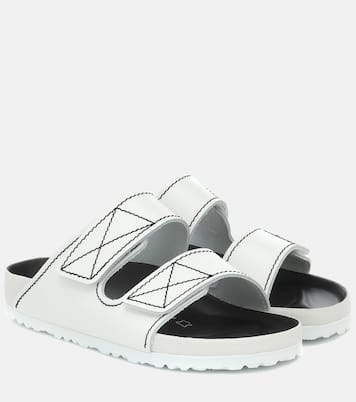 X Birkenstock Sandalen aus Leder | Proenza Schouler