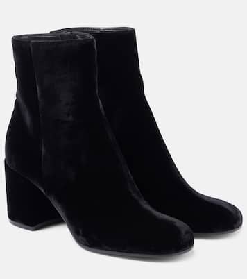 Joelle 70 velvet booties | Gianvito Rossi