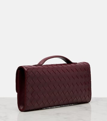 Andiamo Intrecciato leather clutch | Bottega Veneta
