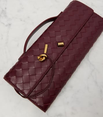 Andiamo Intrecciato leather clutch | Bottega Veneta