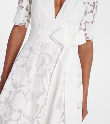 Robe longue brodée à fleurs | Elie Saab