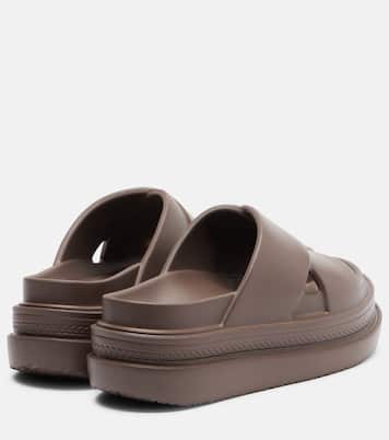 Platform slides | Sacai