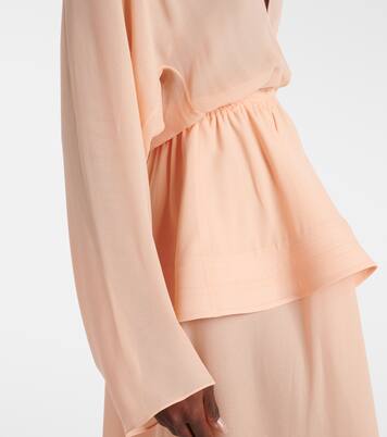 فستان طويل من الجورجيت بقصّة بببلوم | Alaïa