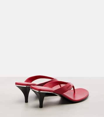 Vittoria leather thong sandals | Gucci