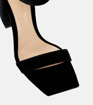 Verzierte Sandalen Wondy aus Samt | Gianvito Rossi