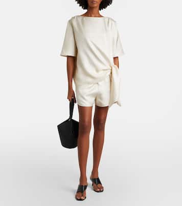Cabo silk satin shorts | Loulou de Saison