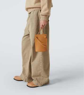Bolso al hombro Pebble Dice de piel | Loewe