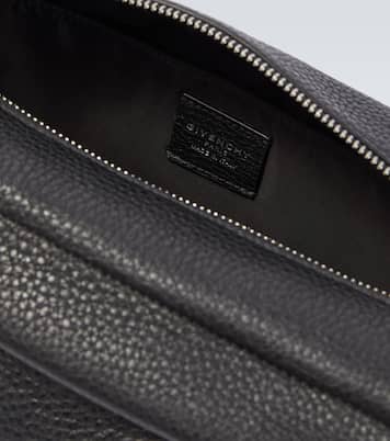 Trousse Essential en cuir | Givenchy