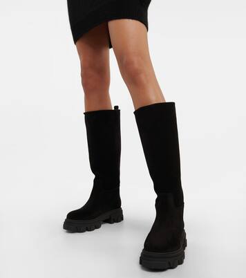 Gia x Pernille Teisbaek – Bottes Perni 07 en daim | Gia Borghini