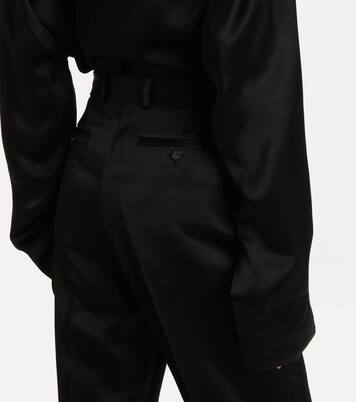 Gerade High-Rise-Hose aus Satin | Toteme