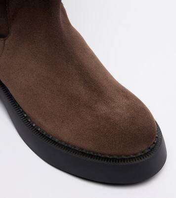 Zaki shearling-lined suede knee-high boots | Ferragamo