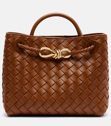 Andiamo Small Intrecciato leather tote bag | Bottega Veneta