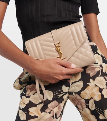Envelope matelassé leather clutch | Saint Laurent
