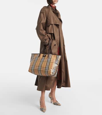 Highlands Medium jacquard tote bag | Burberry