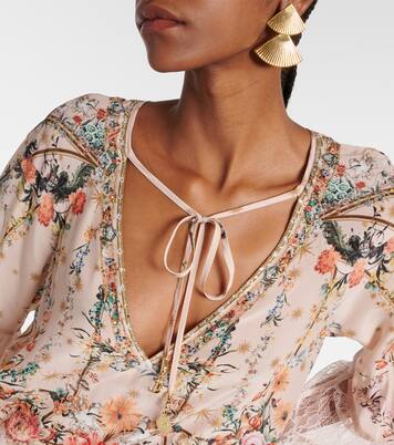 Robe en soie à fleurs et ornements | Camilla