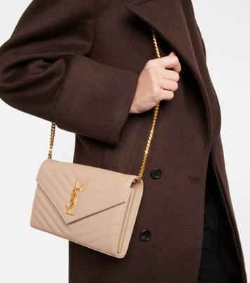Cassandre matelassé leather wallet on chain | Saint Laurent