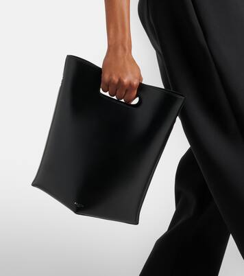 Folded leather tote bag | Alaïa