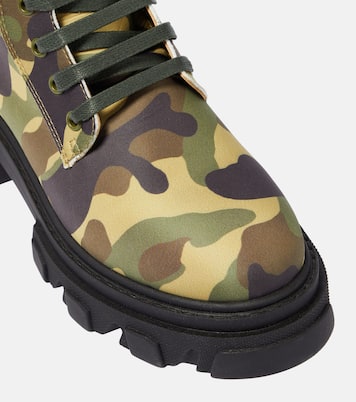 Gia 35 camouflage combat boots | Gia Borghini