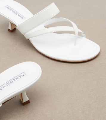 Susa leather thong sandals | Manolo Blahnik