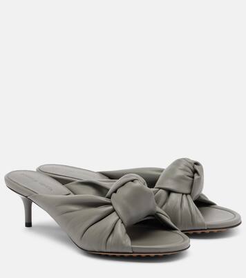 Pantoletten Cherry Knot aus Leder | Bottega Veneta