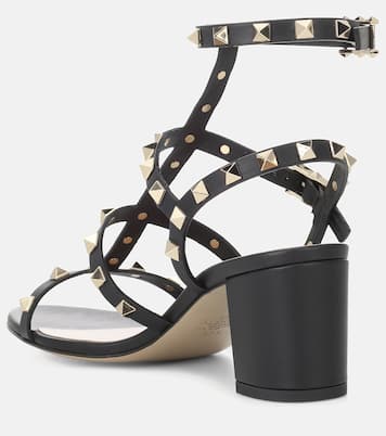 Sandalen Rockstud 65 aus Leder | Valentino Garavani