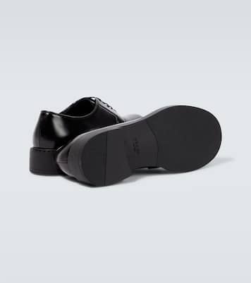 Derbies en cuir brossé | Prada