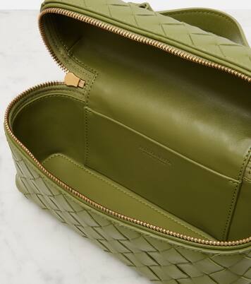 Bang Bang Intrecciato leather vanity bag | Bottega Veneta