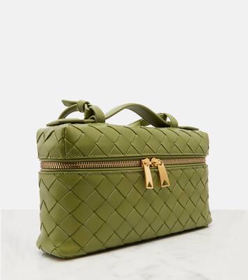 Bang Bang Intrecciato leather vanity bag | Bottega Veneta