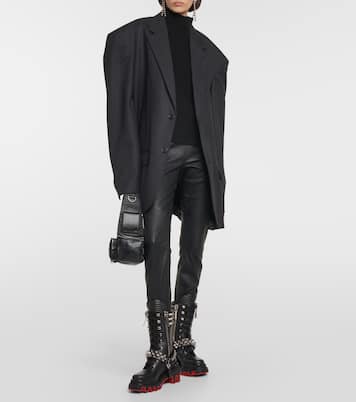 Botas biker Janetta adornadas | Christian Louboutin