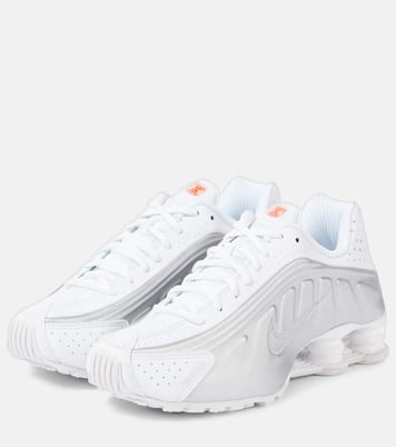 Shox R4 sneakers | Nike