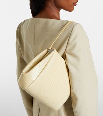 Schultertasche Tina Small aus Leder | Calvin Klein Collection