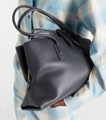La Passeggiata Medium leather tote bag | The Attico