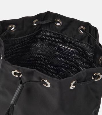 Secchiello in Re-Nylon con pelle | Prada