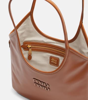 Ivy Medium leather tote bag | Miu Miu