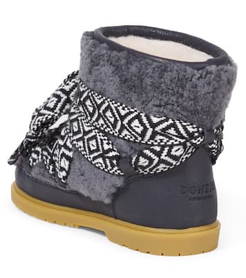 Walaya shearling-trimmed boots | Donsje