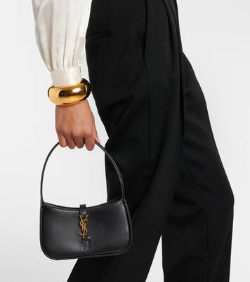 Le 5 à 7 Mini leather shoulder bag | Saint Laurent