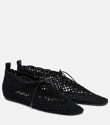 Zapatos planos de croché | Toteme