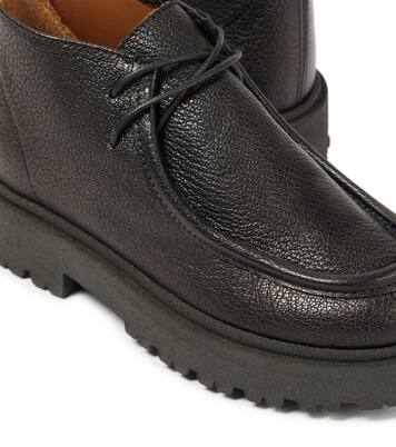 Leather boots | PèPè