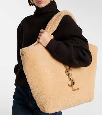 Icare Maxi shearling tote bag | Saint Laurent