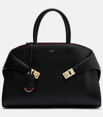 Hug Medium leather top-handle bag | Ferragamo