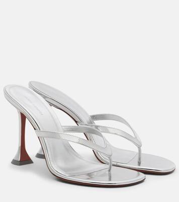 Sandalen Juliette aus Metallic-Leder | Amina Muaddi