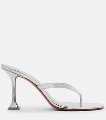 Sandalen Juliette aus Metallic-Leder | Amina Muaddi