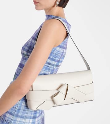 Schultertasche Musubi Small aus Leder | Acne Studios
